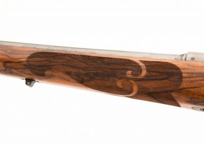 Featherweight Checkering forearm